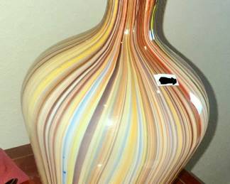 ONE OF TWO MCM MURANO GLASS VASES!