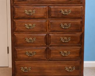 Traditional oak bedroom chest. Part of complete matching bedroom set with dresser, mirror and additional pieces. Complete set $750.