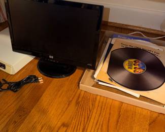 Items Located In The 3rd Bedroom (Rock & Roll Record & Electronic Equipment Room)