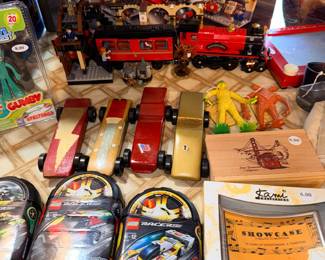 Items Located On 1st Bedroom (Toy Disney Room)