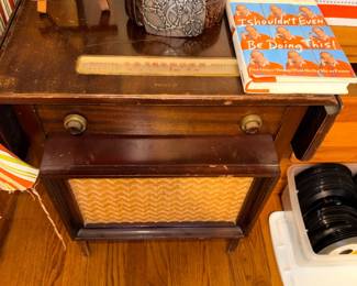 Items Located In The 3rd Bedroom (Rock & Roll Record & Electronic Equipment Room)