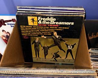 Items Located In The 3rd Bedroom (Rock & Roll Record & Electronic Equipment Room)