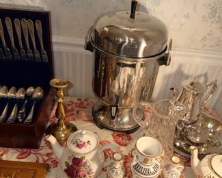 Items Located In The Dining Room