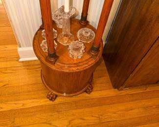 Items Located In The Dining Room