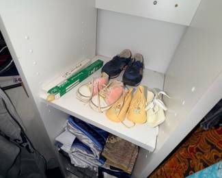 Items Located On 1st Bedroom Bathroom