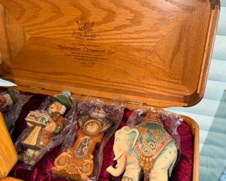 Items Located In The Sunroom