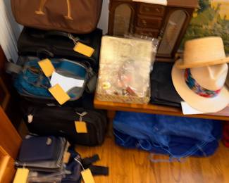 Items Located In The 4th Bedroom
