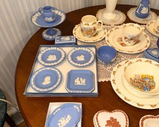 Items Located In The Dining Room