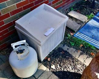 Items Located On The Back Patio