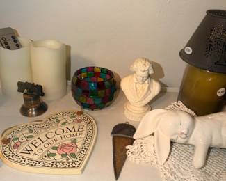 Items Located In The 4th Bedroom