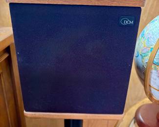 Stand alone speakers