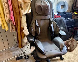 Massage chair