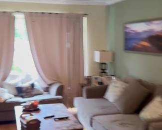 09 Living room