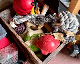 Dog toys 