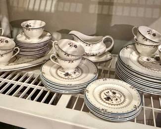 Old Colony by Royal Doulton