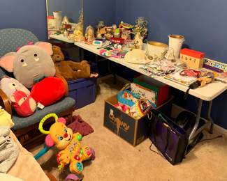 Toys, crafting, giftwrap