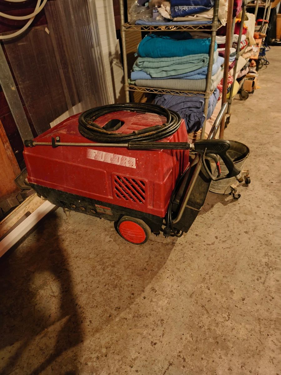 Commercial Pressure Washer.
