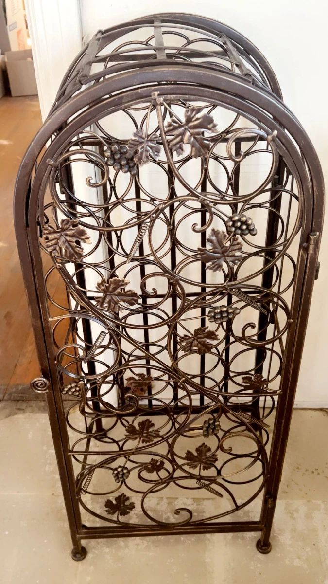 Vintage in Alta Vista - half off of everything... starts on 10/17/2026