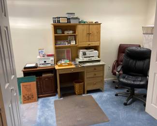 Desk & Office Supplies