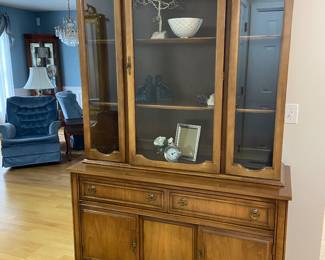 Mid Century Modern Display Cabinet