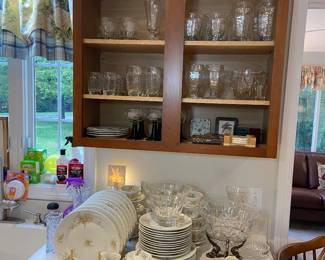 Glassware, China Dinnerware Set & Crystal