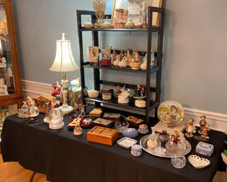 Large selection of collectable Music Boxes