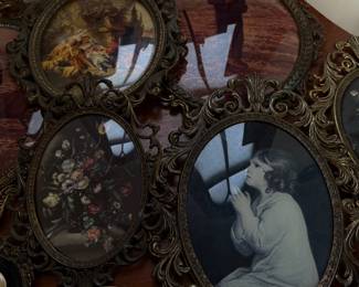 Mix of Metal frames & Pictures