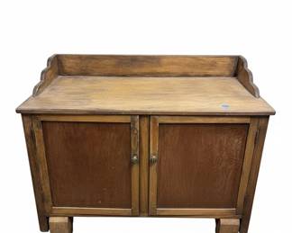 Antique Oak Washstand with Scalloped Backsplash