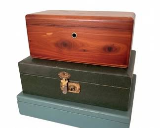 Vintage Lane Miniature Cedar Chest Jewelry Box Assortment