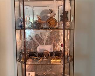 Vintage Hexagonal Brass and Etched Glass Curio Cabinet with Bird and Reed Motif