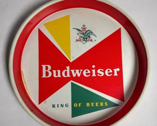 Vintage 1960s Budweiser "King of Beers" 13-inch metal bar advertising serving tray from the late 1950s to the 1960s..