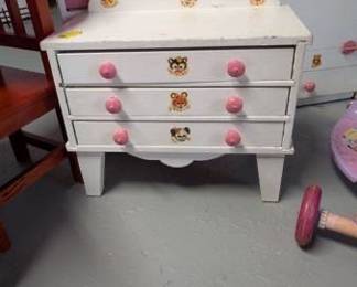 Disney Winnie the Pooh Children's Three-Drawer Chest
