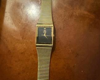SEIKO QUARTZ LADIES WATCH