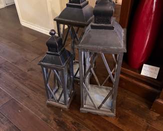 RUSTIC CANDLE LANTERNS