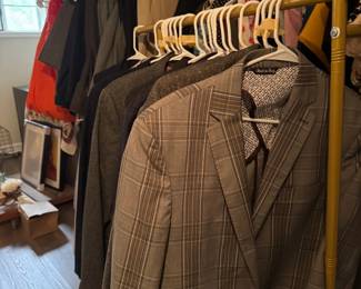 20+ Mens sportcoats and blazers. All high end, brand names.