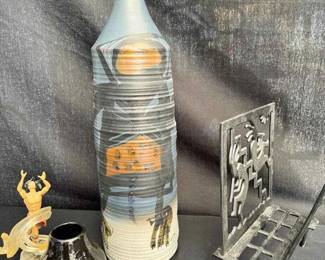OM423Vintage Southwestern Studio Art Pottery Vase, Signed Navajo Blackware, Kokopelli Stand