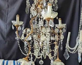 OM472Vintage Crystal And Gilded Metal Chandelier