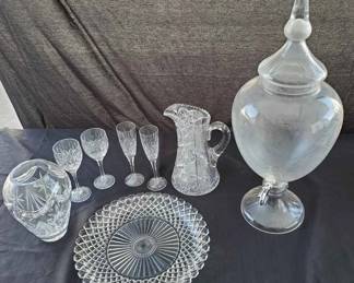 OM438Vintage Apothecary Beverage Dispenser And More