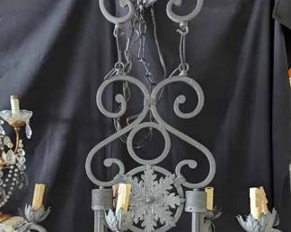 OM478Black Snowflake Medallion Metal Chandelier