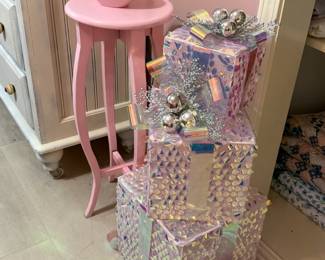 Pretty in Pink Presents