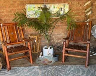 Set of 2 Amber Log Adult Rockers w/ Center Star