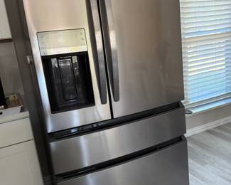 Frigidaire refrigerator