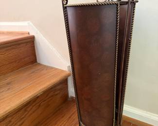 vintage style floor-standing umbrella stand ornate brass/bronze-toned metal twisted rope w/faux-leather look cylindrical body