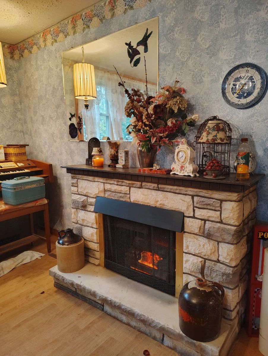 Electric fireplace