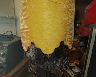Vintage Italian lamp w velvet shade 
