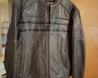 Men’s Leather Jacket-XL