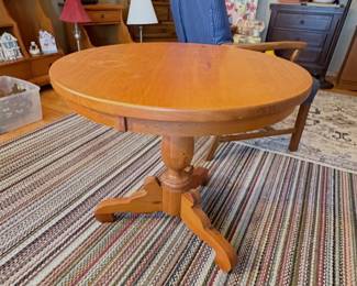 Oak Pedestal Table