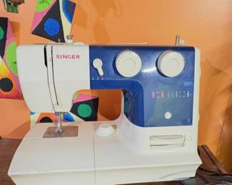 Singer Mechanical Sewing Machine Model