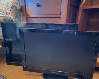 LG 32” and Magnavox 24”