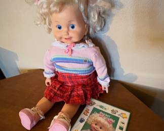vintage 1986 Playmates Cricket Talking Doll